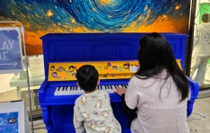 �Ÿ��� ���� û�ҳ� ������ ��Ǫ�� ���� �ǾƳ롯 ����